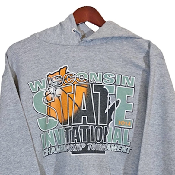 WISCONSIN State Invitational Championship Tournament 2014 Hoodie Size S - Picture 2 of 4
